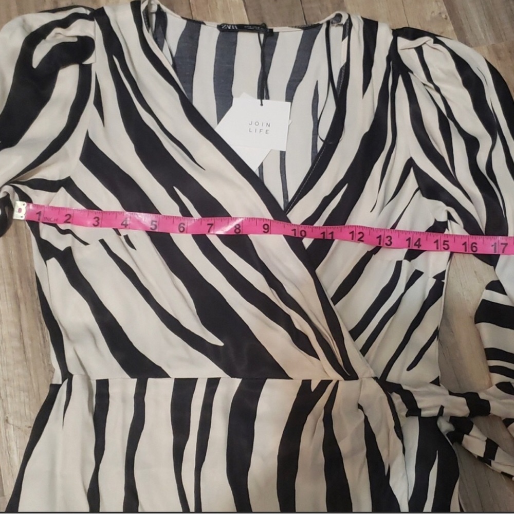 ZARA ZEBRA PRINT WRAP MINI DRESS bloggers favorite - Picture 10 of 15